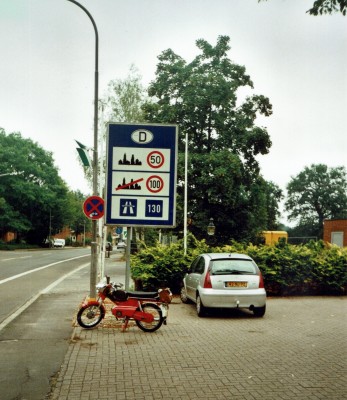3-Grensovergang Nederland - Duitsland bij Glanerbrug.jpg