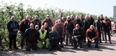 20-Groeps foto van de deelnemers.jpg