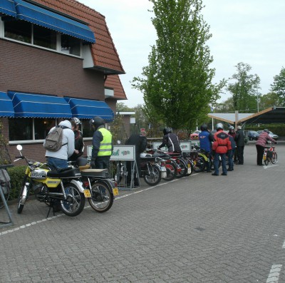 11-Vertrek bij Frans op den Bult.JPG