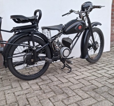 Adler M 100 1951..jpg